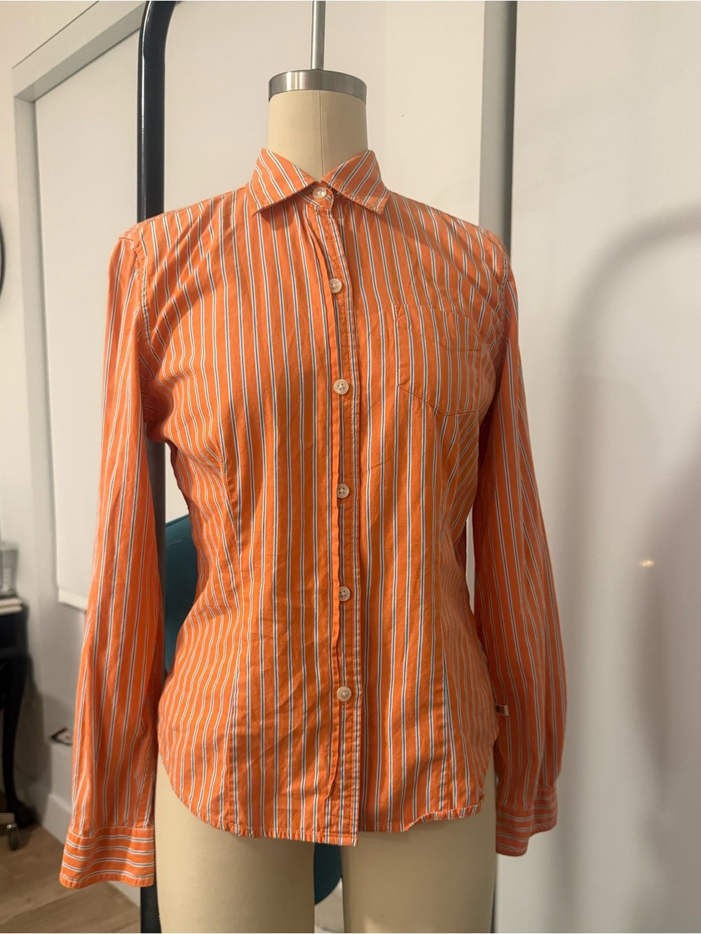 Polo Jean company late 90s Y2K button up